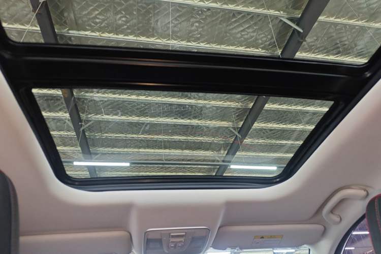 Used Oshan X5 2021 1.5T DCT Prestige Edition
