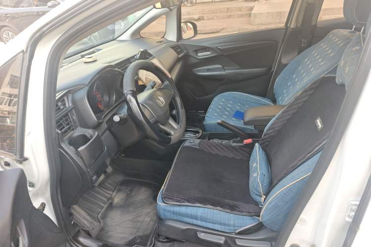 Used Honda Fit 2018 1.5L CVT Comfort Version Driver Seat