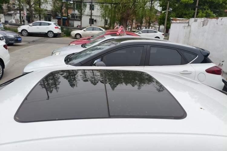 Used Geely Auto Preface 2021 Revised Version 2.0TD Luxury Edition Roof