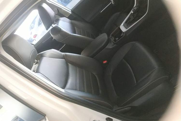 Used Toyota RAV4 2022 2.0L CVT Two-Wheel Drive Fashion Plus Edition
