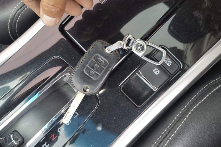 Used Honda Accord 2016 2.0L Comfort Edition Vehicle Key