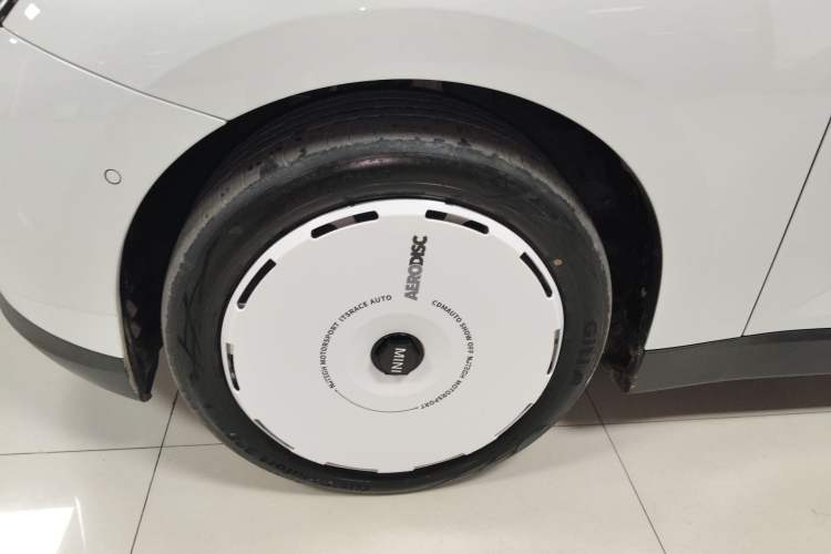 Used MINI Electric MINI COOPER 2025 Model Facelift 466km COOPER E Classic Style
