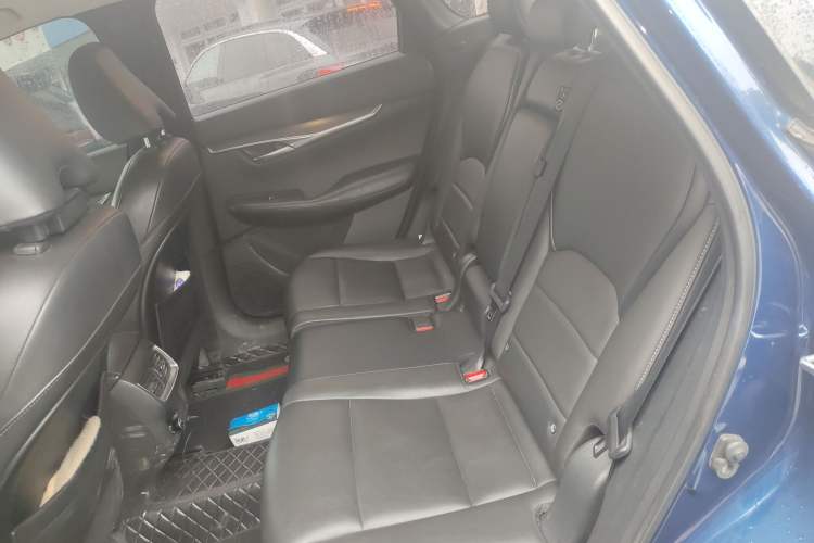 Used Infiniti QX50 2018 2.0T Two-Wheel-Drive Elite Edition
