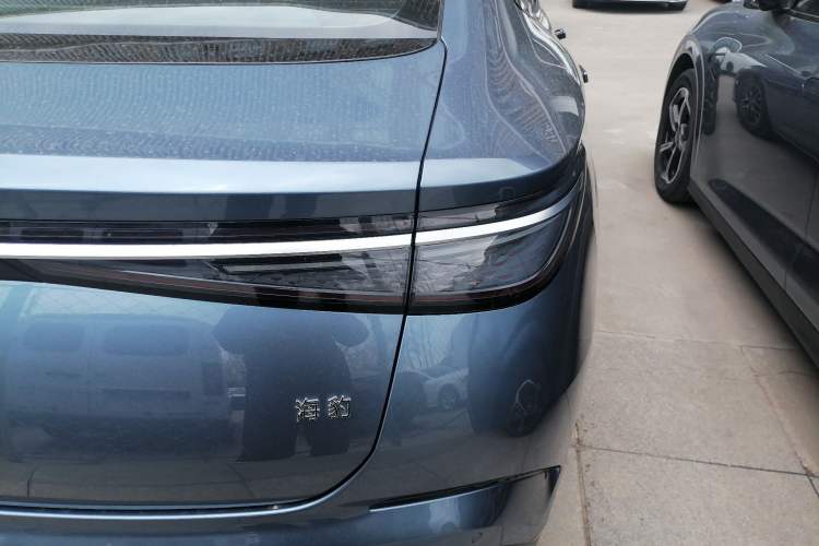 Used BYD Seal 2024 HONOR Edition DM-i 1.5L 121km Elite Model
