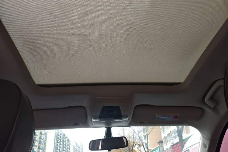 Used Zotye T500 2018 1.5T Automatic Smart Connected Prestige Model
