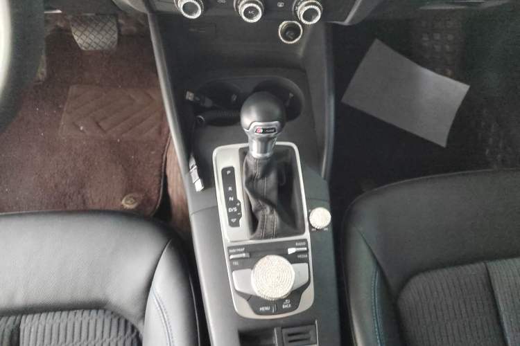 Used Audi A3 2020 Limousine 35 TFSI Fashion Edition China VI Emission Standard