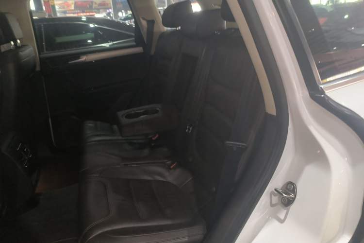 Used Volkswagen Touareg 2015 3.0 TSI Standard Model