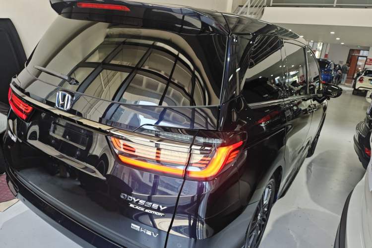 Used Honda Odyssey 2024 2.0L eHEV Sharp·Luxury Edition
