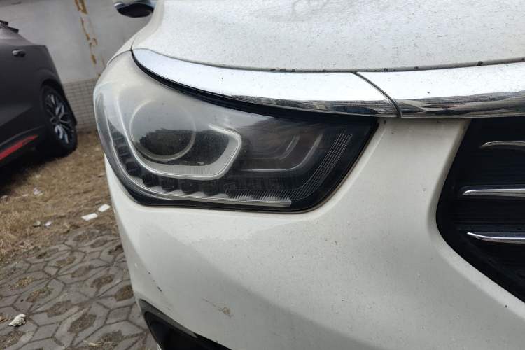 Used GAC Trumpchi GA6 2015 1.8T DCT Luxury Navigation Model Exterior 3