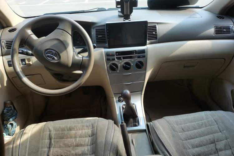 Used Toyota Corolla EX 2011 1.6L Manual Luxury Edition
