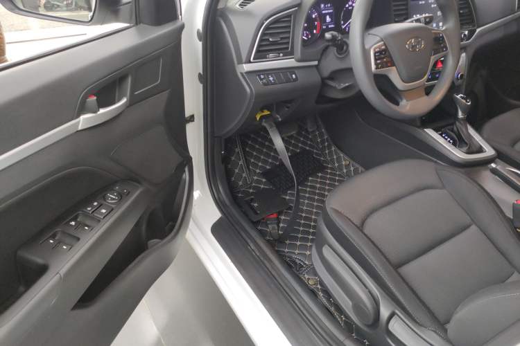 Used Hyundai Elantra (6th Generation / Lingdong) 2018 1.6L Automatic 15th Anniversary Special Edition