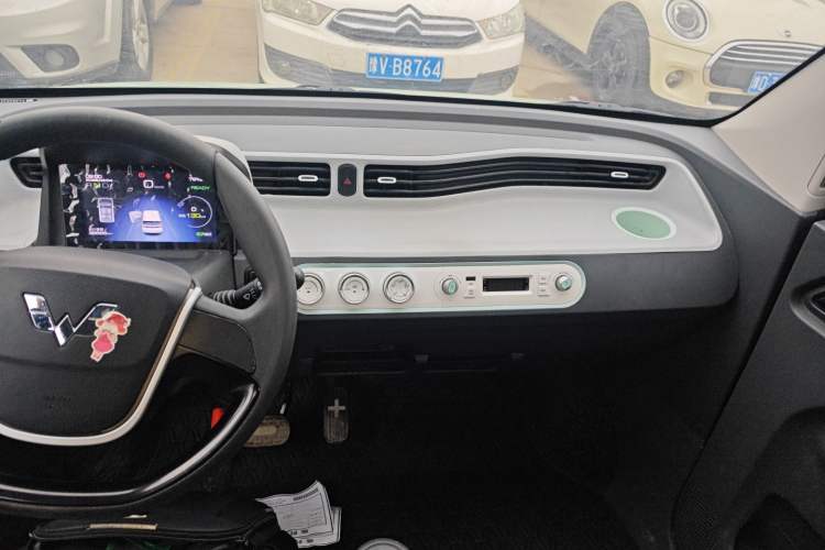 Used Wuling Hongguang MINIEV 2021 Macaron Premium Model – Lithium Iron Phosphate
