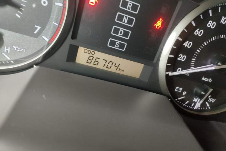 Used Toyota Land Cruiser 2019 4.0L 7-Seater Automatic Transmission Middle East Version
