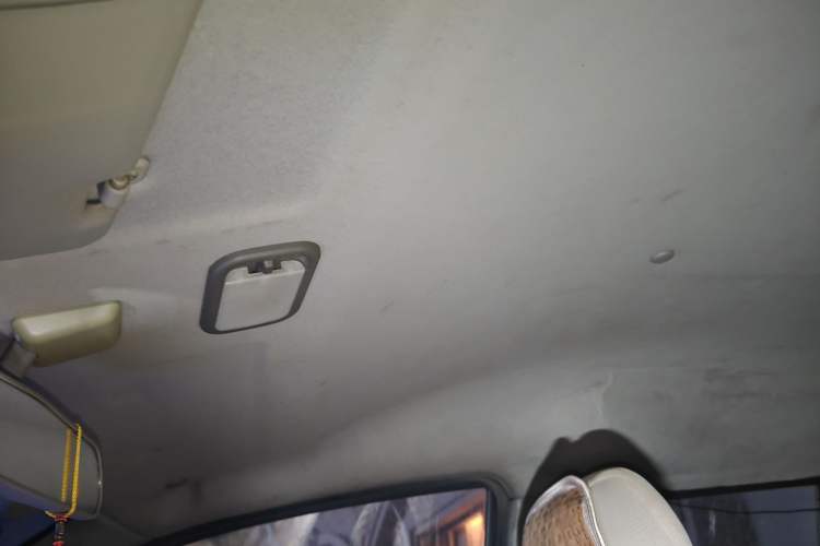 Used FORTHING Lingzhi 2016 V3 1.5L 7-Seater Comfort Model China V Standard
