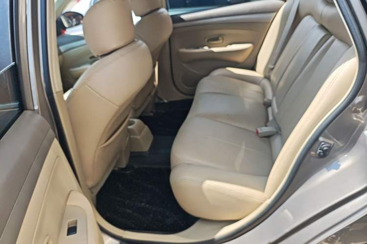 Used Nissan Sylphy 2012 Classic 1.6XE Manual Comfort Edition
