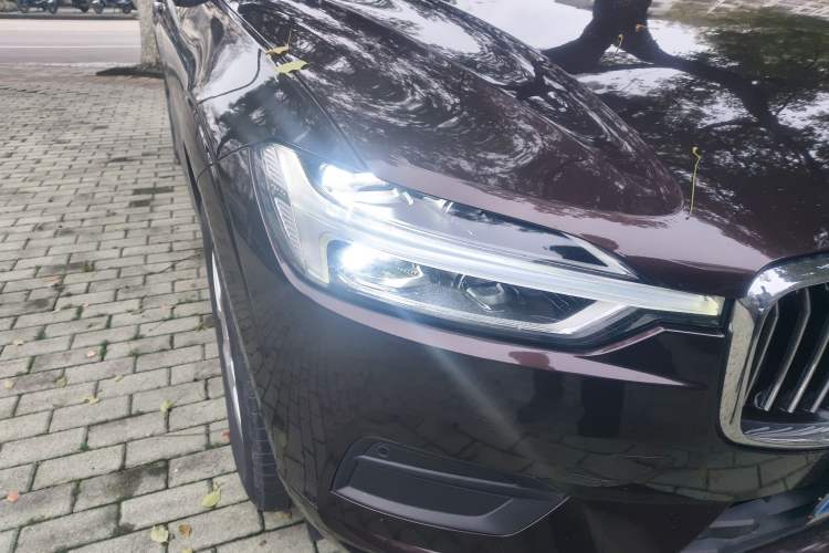 Used Volvo XC60 2019 T5 4x4 Smart Edition China V Standard
