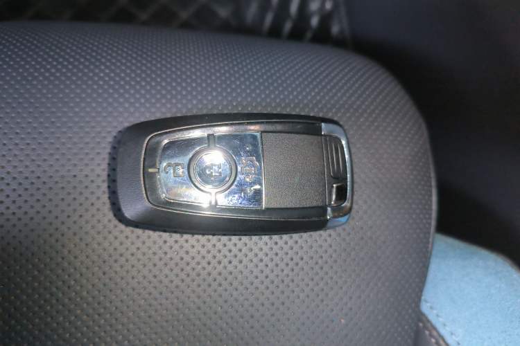 Used Lincoln Z 2024 2.0T Two-Wheel Drive Prestige Hybrid Version