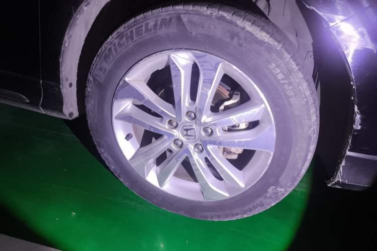 Used Honda Crosstour 2014 2.4L Luxury Edition
