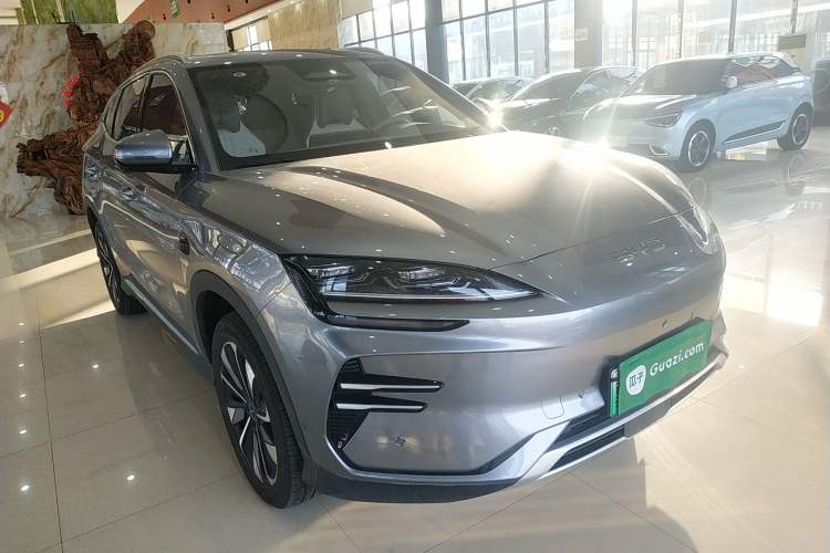 Used BYD Song PLUS New Energy 2025 EV Intelligent Driving Version 520km Premium Model