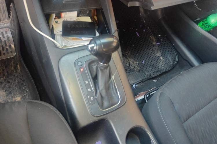Used Kia K3 2015 1.6L Automatic GLS
