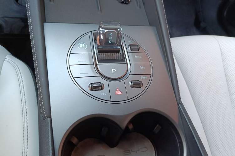 Used BYD Seal 06 New Energy 2024 DM-i 80KM Prestige Model