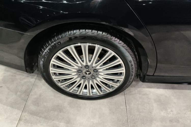 Used Mercedes-Benz E-Class (Import) 2022 E 260 Stylish Sports Edition
