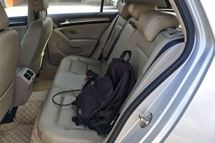 Used Volkswagen Golf 2015 1.4TSI Automatic Comfort Model
