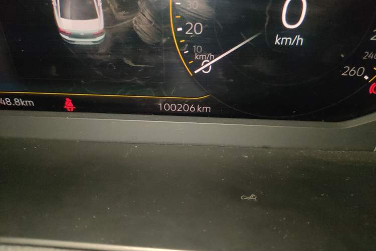 Used Volkswagen Magotan 2020 330TSI DSG Leading Model Odometer Close Up