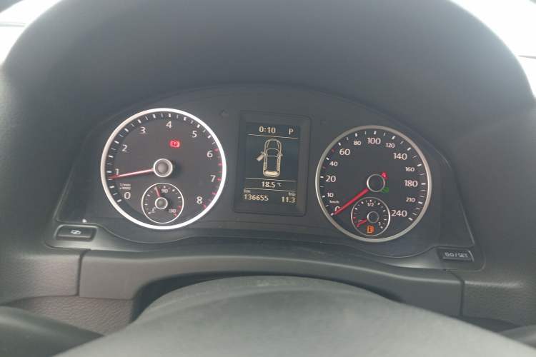 Used Volkswagen Tiguan 2012 1.8TSI Automatic Two-Wheel Drive Trend Edition Instrument Cluster