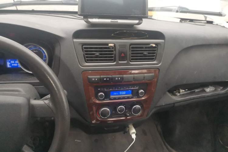 Used Chana Ruixing M60 2019 1.5L Standard Version China VI Emission Standard 5/6 Seats DAM15KR
