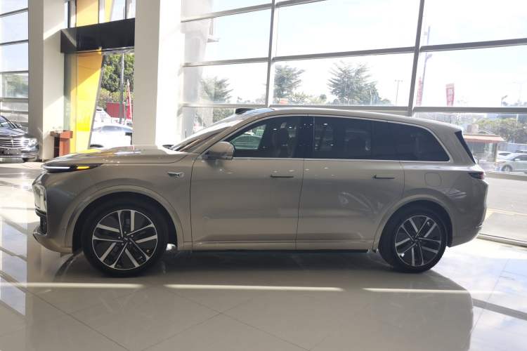 Used Li Auto L9 2022 Max model
