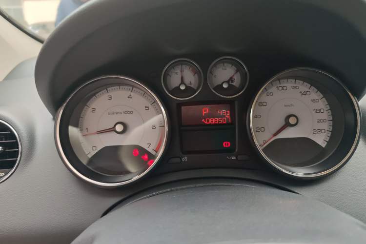 Used Peugeot 408 2013 2.0L Automatic Comfort Edition