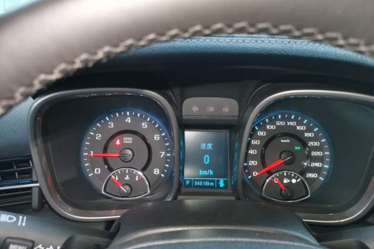 Used Chevrolet Malibu 2014 2.0L Automatic Luxury Edition Instrument Cluster
