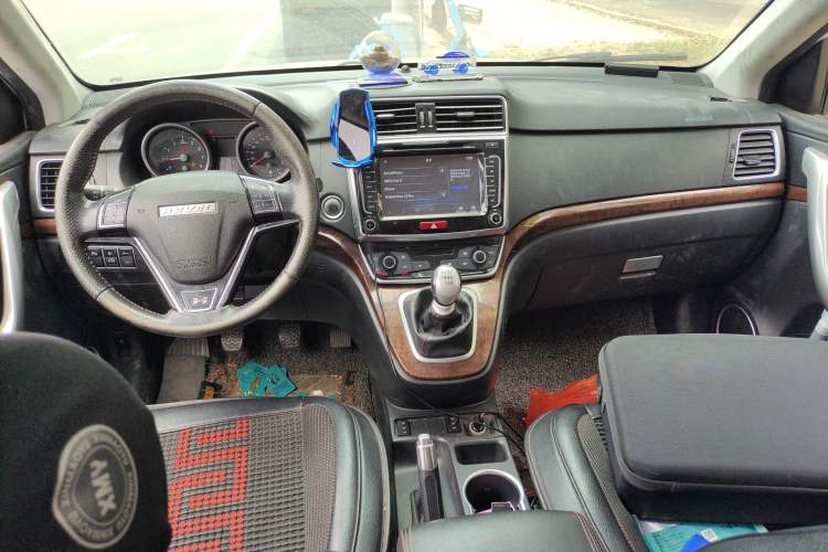 Used Haval H6 2017 Red-Label Sport Edition 1.5T Manual Two-Wheel Drive Elite Model
