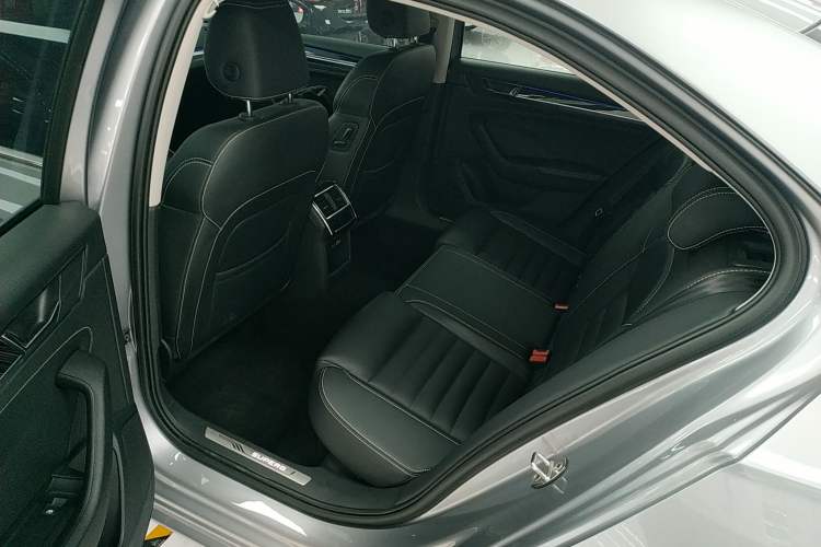 Used Skoda Superb 2022 TSI330 DSG Luxury Edition
