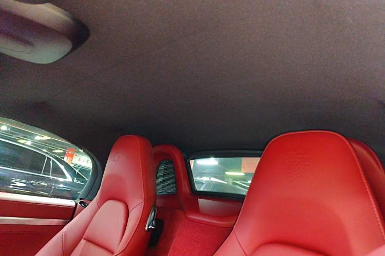 Used Porsche 718 2022 Boxster 2.0T Headliner