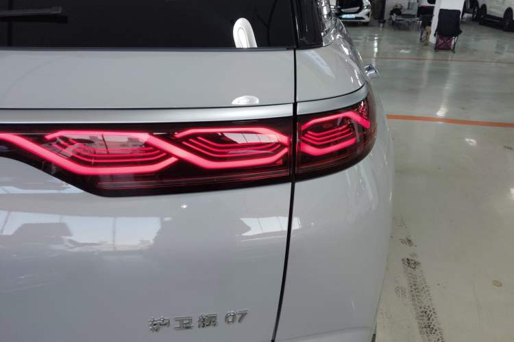 Used BYD Frigate 07 2023 DM-i 205KM Flagship Model