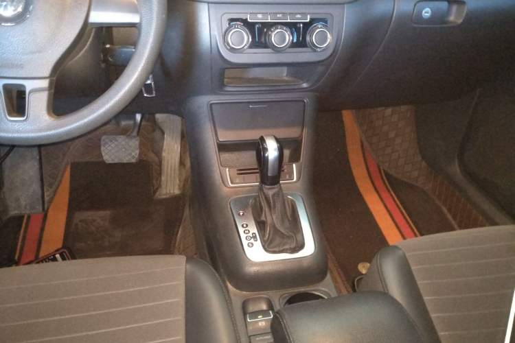 Used Volkswagen Tiguan 2015 1.8TSI Automatic Two-Wheel Drive Trend Edition