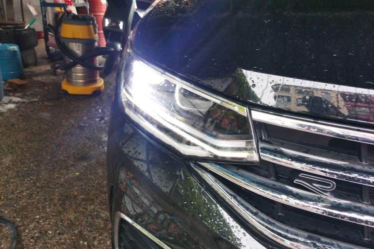 Used Volkswagen Tiguan X 2022 330TSI Two-Wheel-Drive Flagship Edition Right Front Headlight