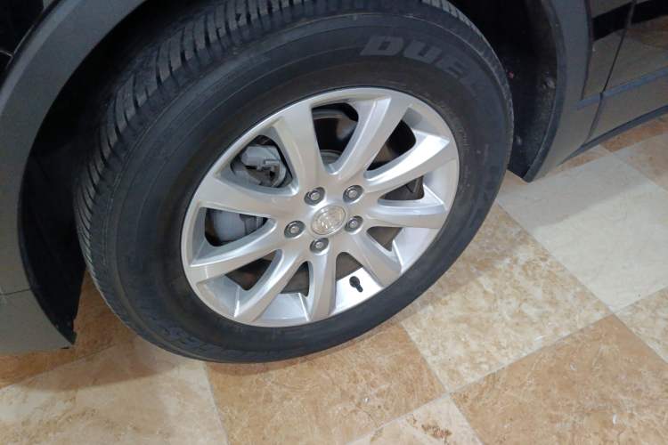 Used Buick Envision 2021 532T Two-Wheel-Drive Elite Version Left Front Wheel Hub