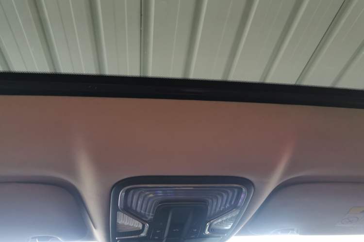 Used Changan CS55 2017 1.5T Manual Colorful Edition