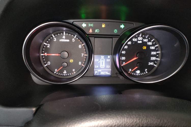 Used Haval M6 2019 1.5T DCT Two-Wheel Drive Elite Version China VI Standard Instrument Cluster