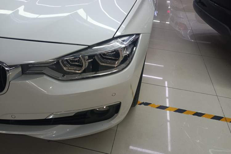 Used BMW 3 Series 2017 320Li Fashion Model
