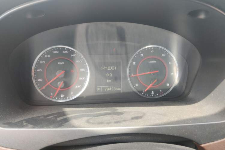 Used SAIC MAXUS G10 2018 PLUS 2.0T Automatic Luxury Executive Edition Instrument Cluster