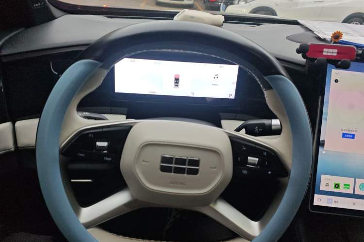 Used Geely Galaxy L7 2023 1.5T 115 km PLUS