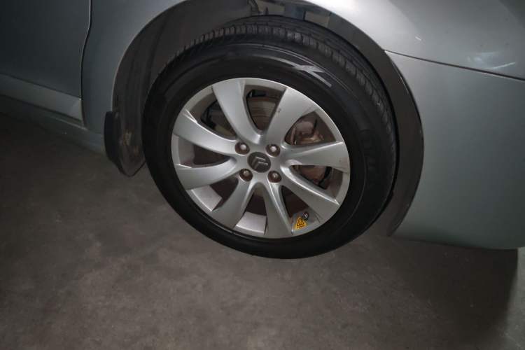 Used Citroen C-Quatre 2009 Sedan 1.6L Automatic Fashion Edition Right Front Wheel Hub