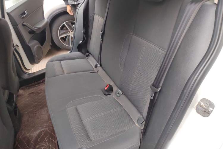 Used Qoros 3 2016 Sedan 1.6L Manual ZhiXiang Model
