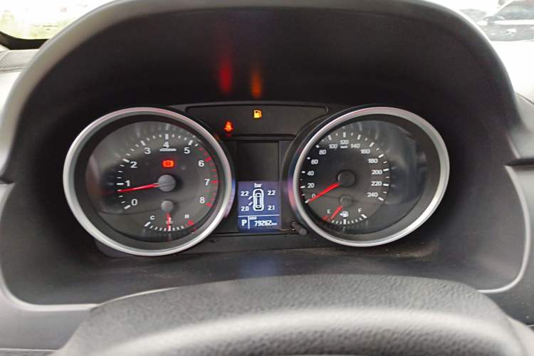 Used Haval H6 2015 Sport Edition 1.5T Automatic Two-Wheel Drive Luxury Model Instrument Cluster