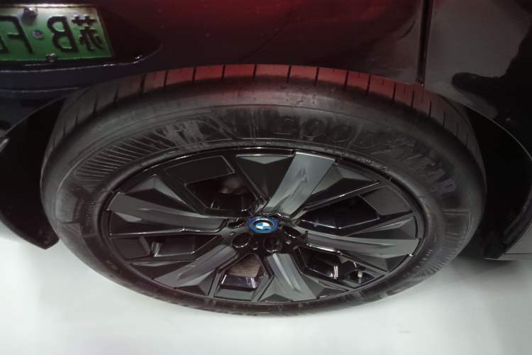 Used BMW iX 2022 xDrive40