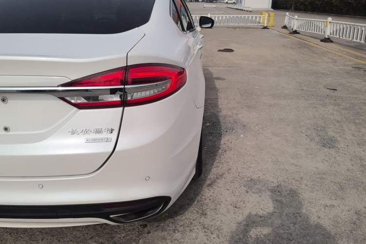 Used Ford Mondeo 2017 EcoBoost 180 Stylish Model
